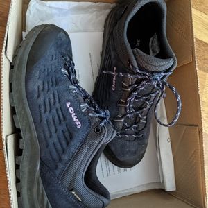 LOWA EXPLORER GTX LO WS